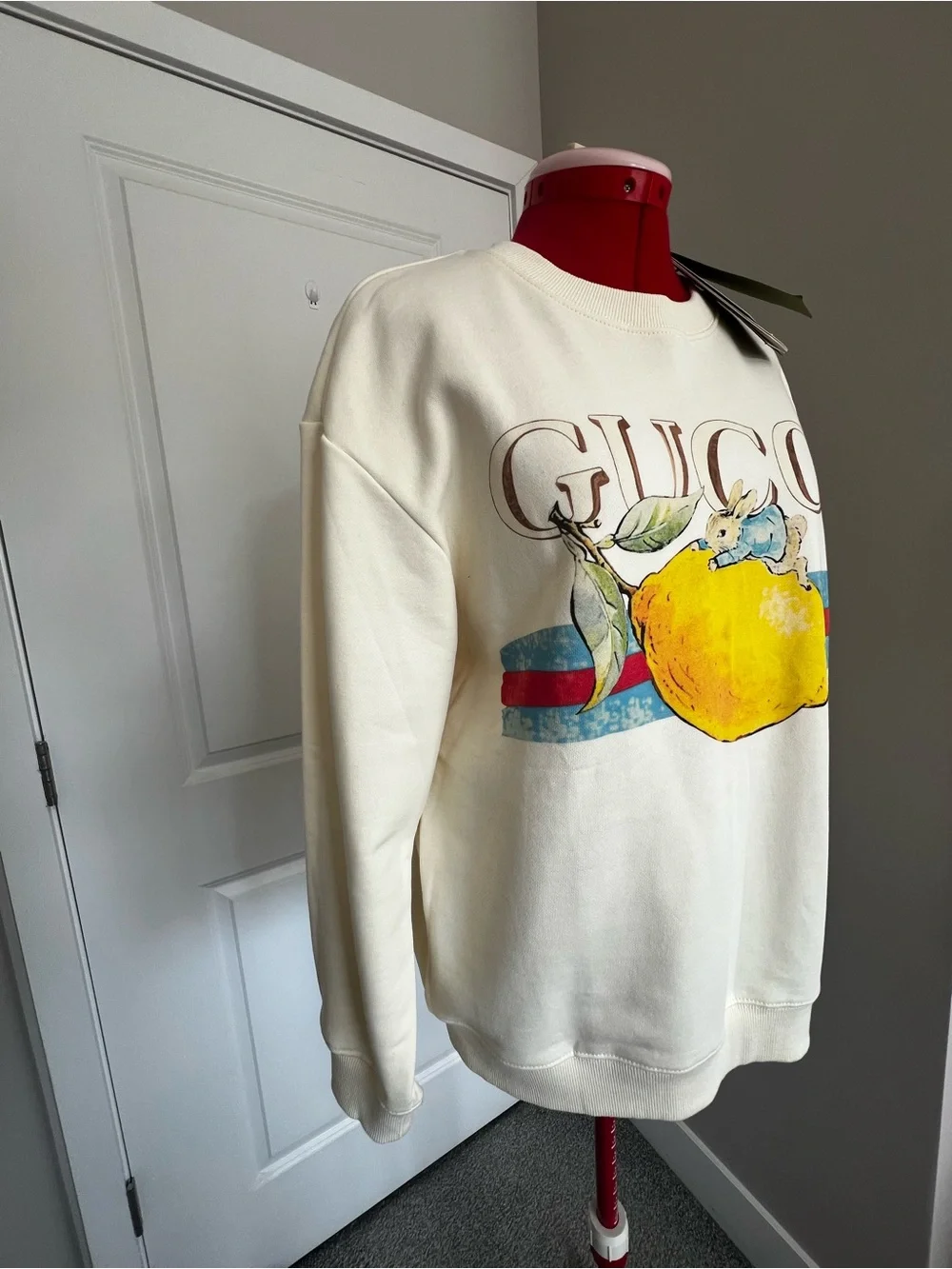 Gucci Cream Crewneck Sweatshirt with Lemon and Logo Graphic